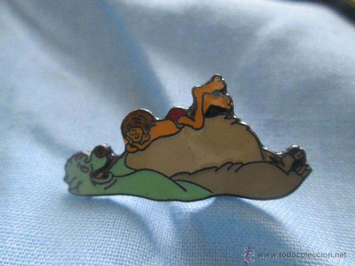 Pins de colecci&oacute;n: PIN LIBRO DE LA SELVA BALU OSO DIBUJOS ANIMADOS Baloo Mowgli.