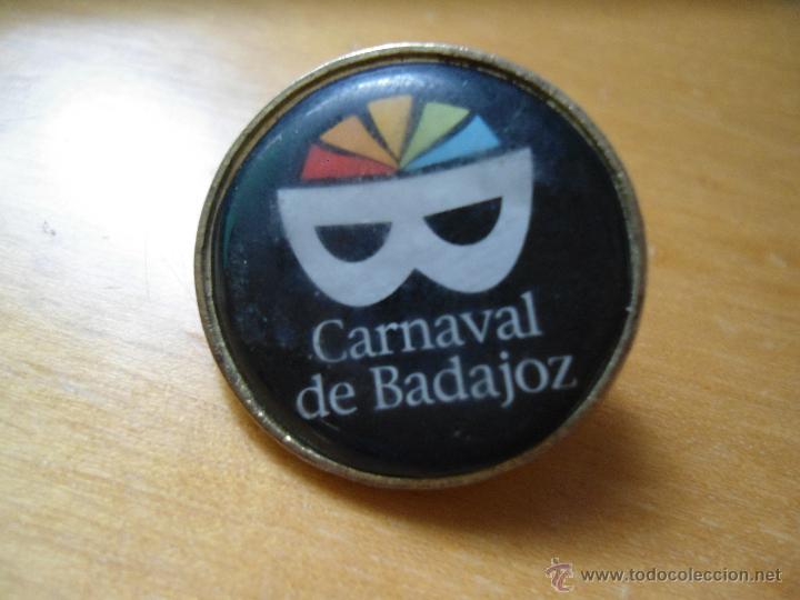 Pins de colecci&oacute;n: PIN CARNAVAL BADAJOZ - Foto 1