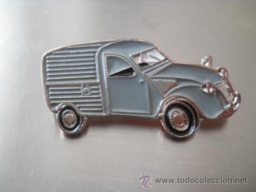 Pins de colecci&oacute;n: pin citroen 2 cv cargo