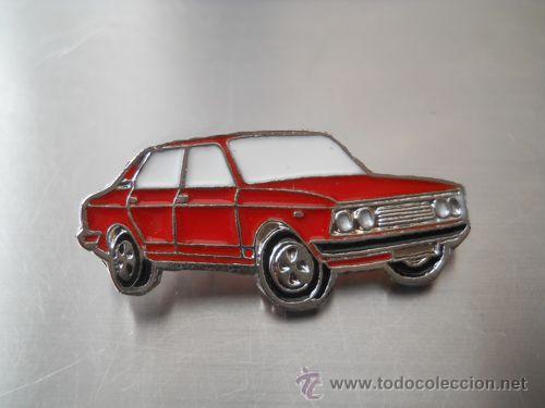 Pins de colecci&oacute;n: pin seat 132 rojo