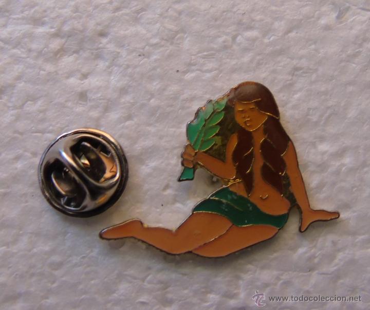 Pins de colecci&oacute;n: PIN DE MUJER SEMIDESNUDA LAUREL - Foto 1