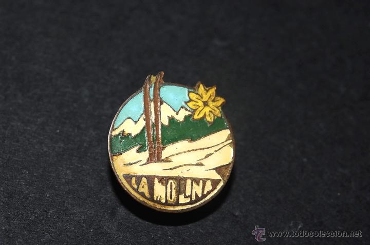Pins e Spille di collezione: PIN INSIGNIA DE AGUJA IMPERDIBLE LA MOLINA COMPRA MINIMA PARA ENVIAR 5 EUROS