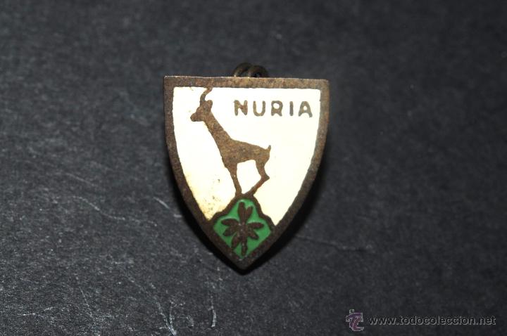 Pins e Spille di collezione: PIN INSIGNIA DE AGUJA IMPERDIBLE NURIA COMPRA MINIMA PARA ENVIAR CINCO EUROS