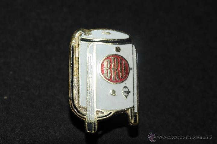 Pins e Spille di collezione: PIN INSIGNIA DE AGUJA IMPERDIBLE BRU COMPRA MINIMA PARA ENVIAR CINCO EUROS