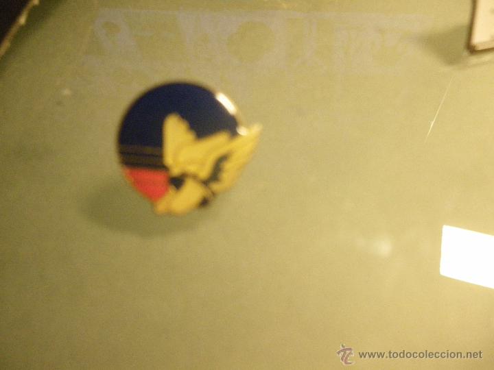 Pins de colecci&oacute;n: Pins casco? alado - Foto 1