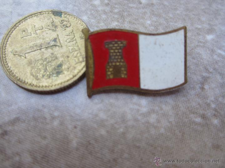 Pins de colecci&oacute;n: insignia de aguja , bandera de castilla