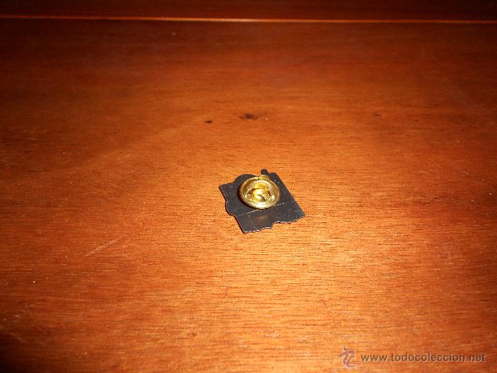 Pins de colecci&oacute;n: PIN PING&Uuml;INO CON TERM&Oacute;METRO - Foto 2