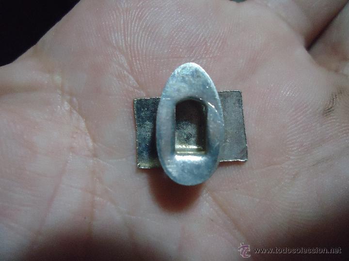 Pins de colecci&oacute;n: RARO PIN PARA SOLAPA IVELA - Foto 2