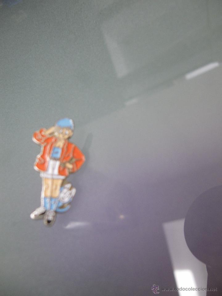 Pins de colecci&oacute;n: Personaje de dibujos animados (1989)