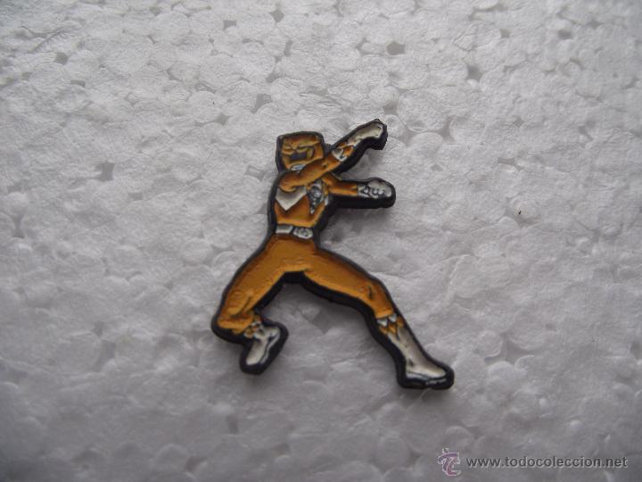 Pins de cole&ccedil;&atilde;o: PIN POWER RANGERS. AMARILLO