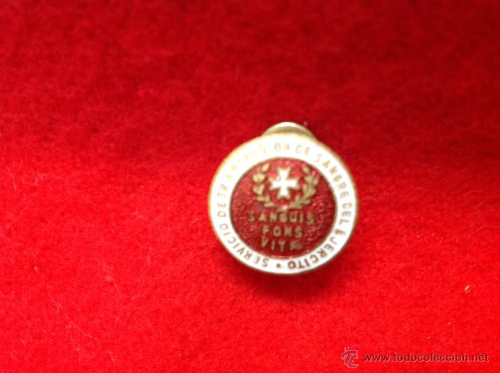 Pins de colecci&oacute;n: Insignia de ojal del servicio de transfusiones de sangre del ej&eacute;rcito. - Foto 1