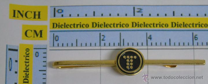 Pin's de collection: PISACORBATAS PILLACORBATA. ALFILER INSIGNIA DE CORBATA. TELEF&Oacute;NICA. A&Ntilde;OS 80 90