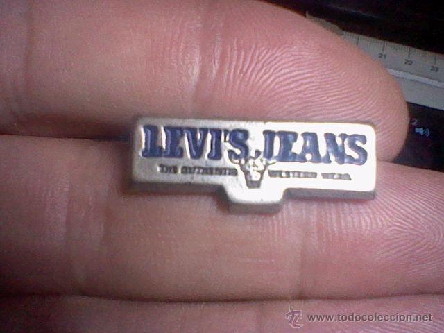 Pins de colecci&oacute;n: PIN LEVI&acute;S JEANS STRAUSS AUTHENTIC WESTERN WEAR 2 CMS ORIGINAL MADE ITALY .