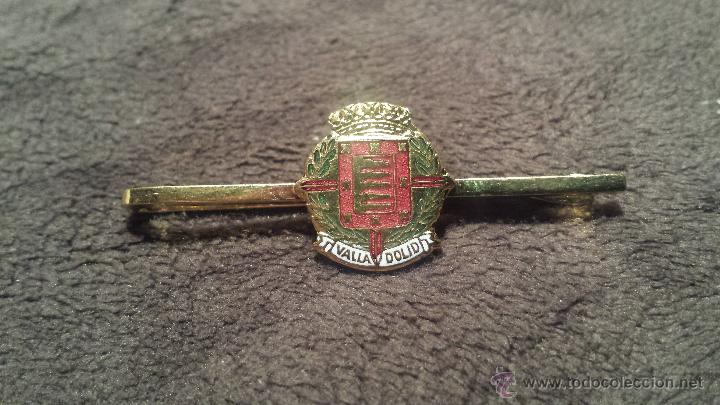 Pins de colecci&oacute;n: PISACORBATAS PASADOR CORBATA ESCUDO HER&Aacute;LDICO VALLADOLID (TIPO PIN INSIGNIA ESMALTADA DE CALIDAD )