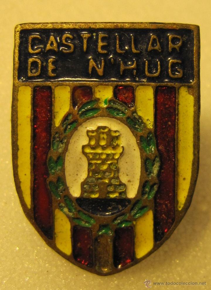 Pins de colecci&oacute;n: PIN DE CASTELLAR DE N'HUG. 2 X 1.50 CM.