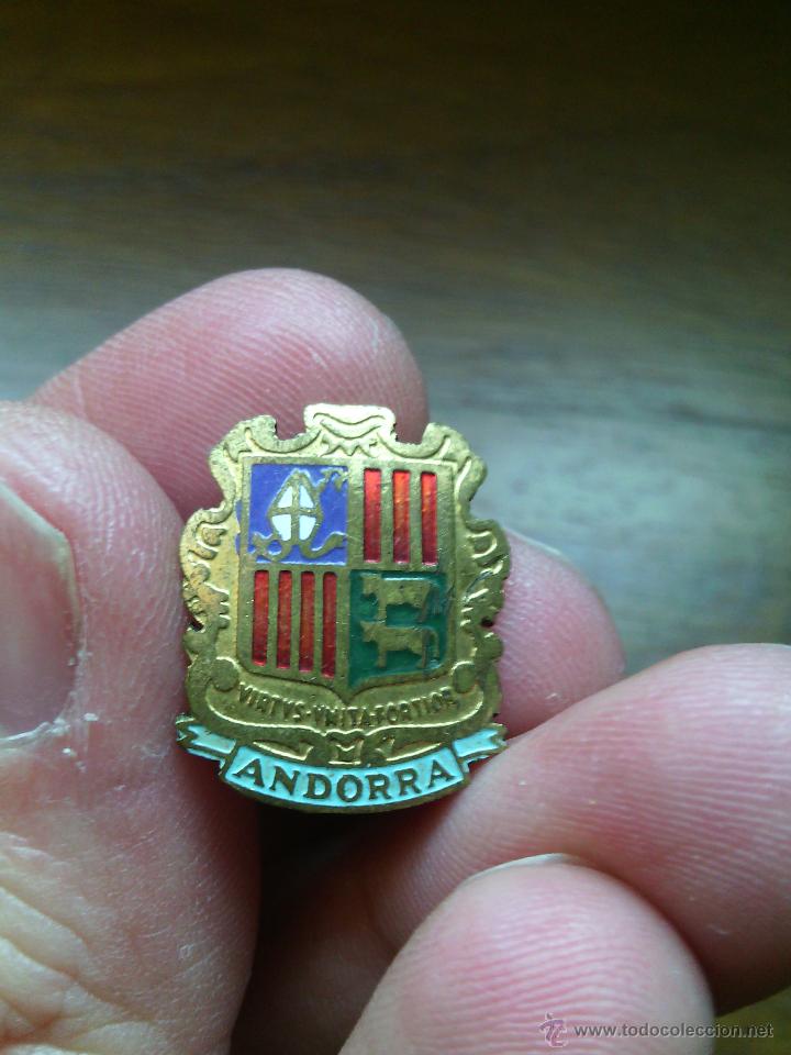 Pins de colecci&oacute;n: Alfiler antiguo de Andorra. - Foto 1