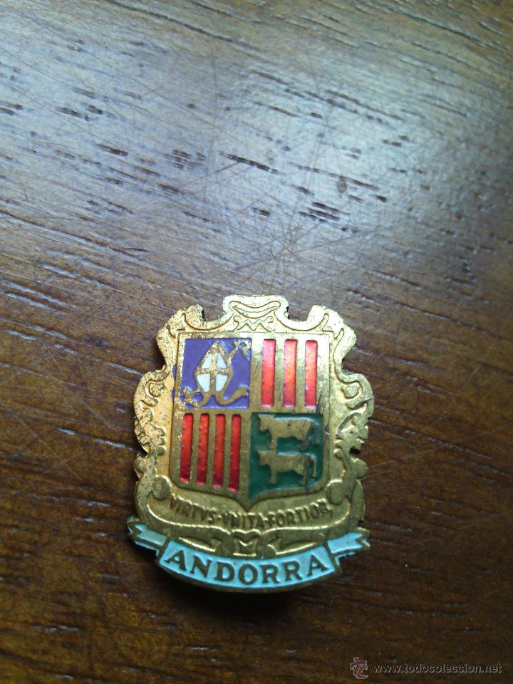 Pins de colecci&oacute;n: Alfiler antiguo de Andorra. - Foto 3