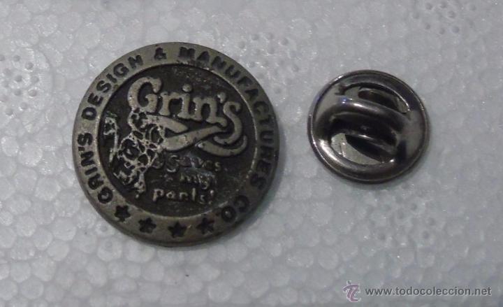 Pins de colecci&oacute;n: PIN DE MARCAS DE ROPA. GRINS - Foto 1