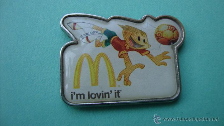Sammlung von Pins: Pin's de Mac Donal's