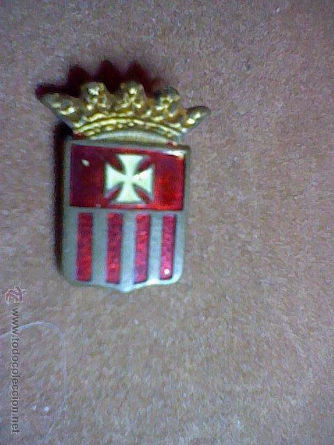 Pins de colecci&oacute;n: INSIGNIA BROCHE virgen ntra sra mercedes imperdible cruz jerusalen cuatribarrada .