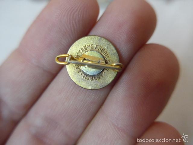 Pins de colecci&oacute;n: Antigua insignia esmaltada a identificar - Foto 2
