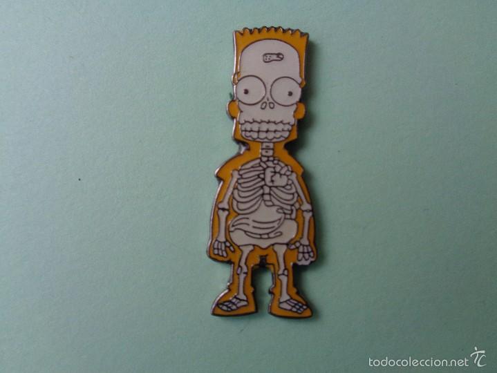 Pins de colecci&oacute;n: Dificil pin's de los Simpsons de esmalte Horijinal