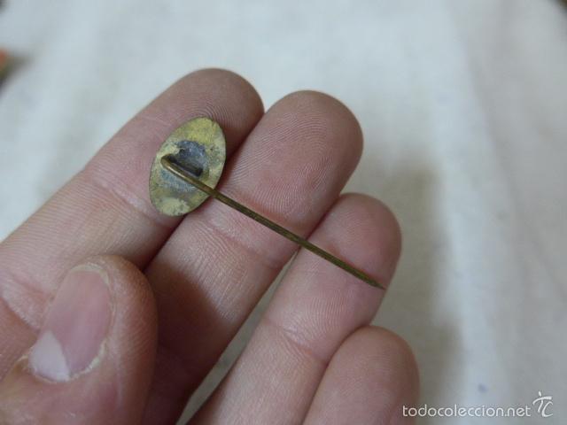 Pins de colecci&oacute;n: Antigua insignia a identificar - Foto 2