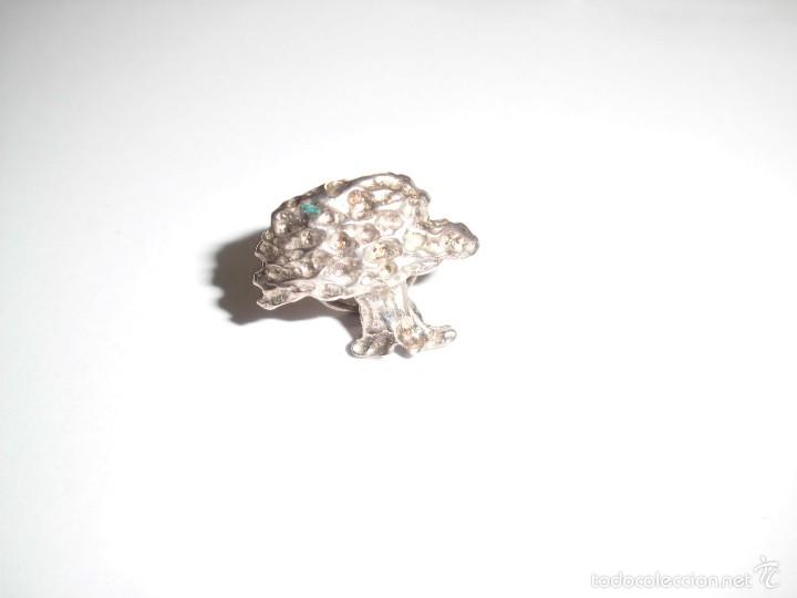 Pins de colecci&oacute;n: PIN DE SOLAPA ARBOL DE PLATA - Foto 3