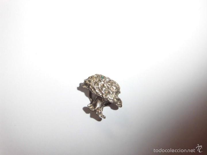 Pins de colecci&oacute;n: PIN DE SOLAPA ARBOL DE PLATA - Foto 4