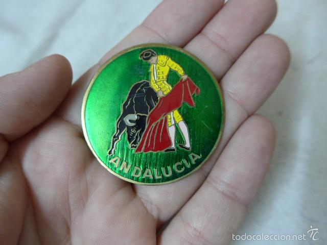 Pins de colecci&oacute;n: Antigua insignia de andalucia
