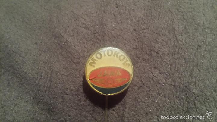 Sammlung von Pins: PIN EMPRESA FABRICANTE DE MOTOS Y MOTOCICLETAS JAWA MOTOKOV  (INSIGNIA ANTIGUA DE AGUJA )