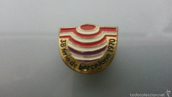 Pins de colecci&oacute;n: PIN SOLAPA 1970 38' FERIA DE BARCELONA