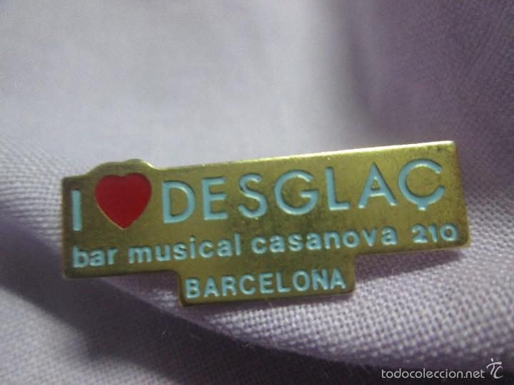 Pin's de collection: PIN DISCOTECA BAR MUSICAL I LOVE DESGLA&Ccedil; ( BARCELONA )