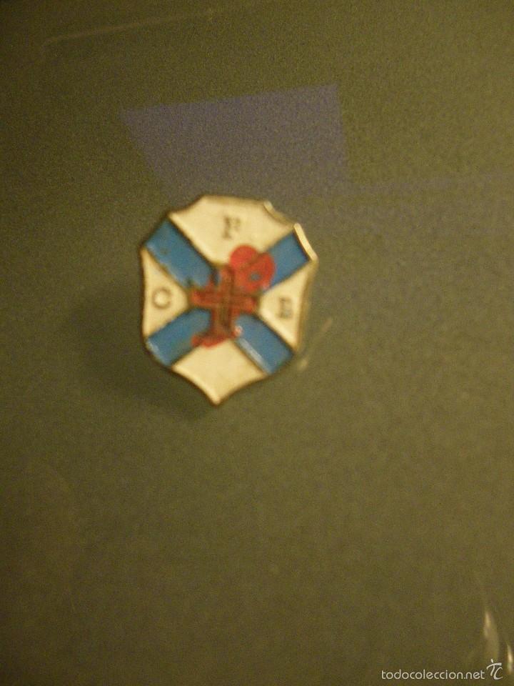 Pins de colecci&oacute;n: Pin club futbol Tenerife con mancha pintura