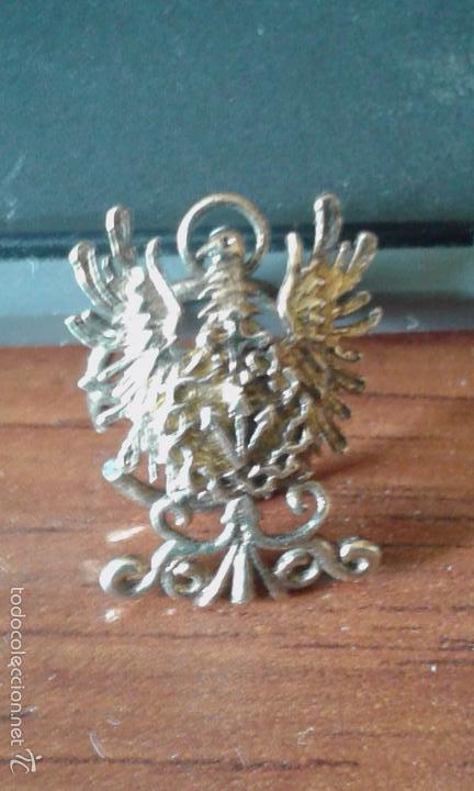 Pins de colecci&oacute;n: ANTIGUA INSIGNIA SOLAPA DE LA HDAD DE LA MISERICORDIA DE LA SEMANA SANTA CORDOBA - CREO PLATA DORADA