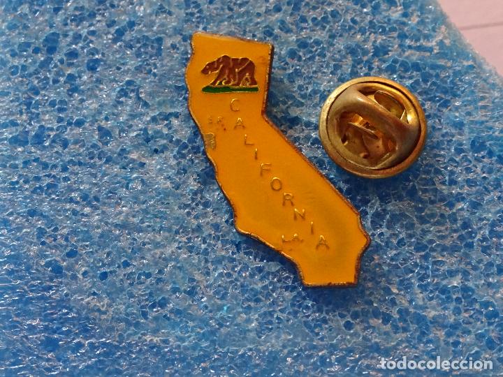 Sammlung von Pins: PIN DE TURISMO. MAPA DEL ESTADO DE CALIFORNIA. ESTADOS UNIDOS