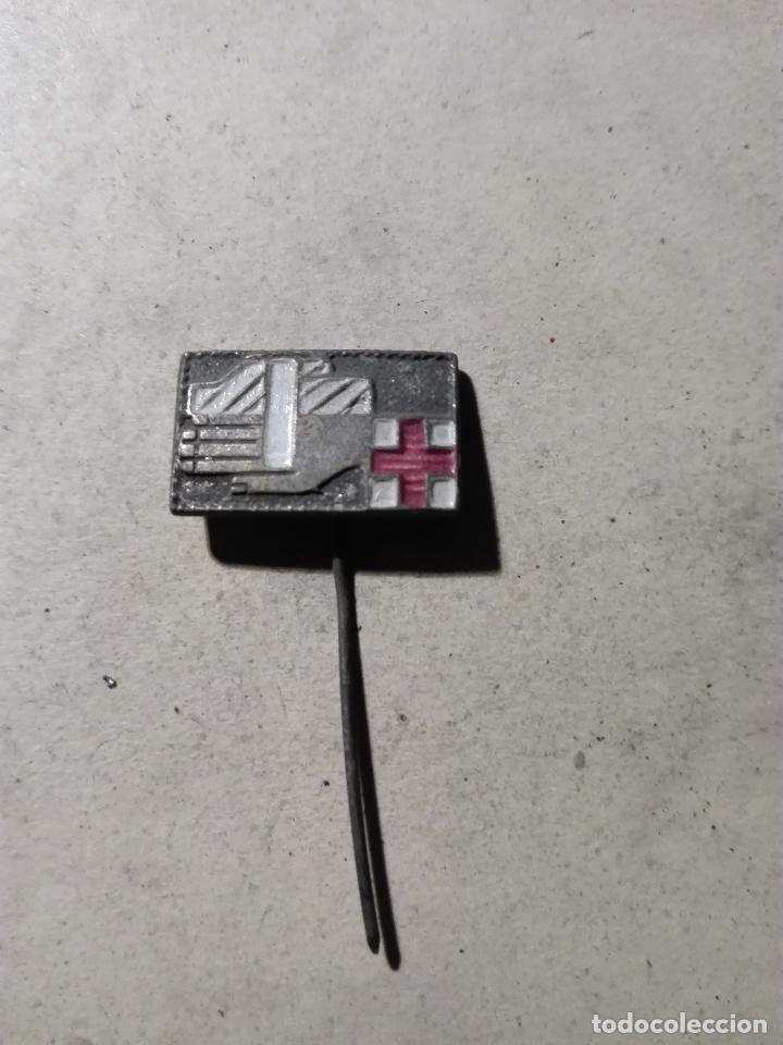 Collection pins: CRUZ ROJA - ALFILER DE SOLAPA