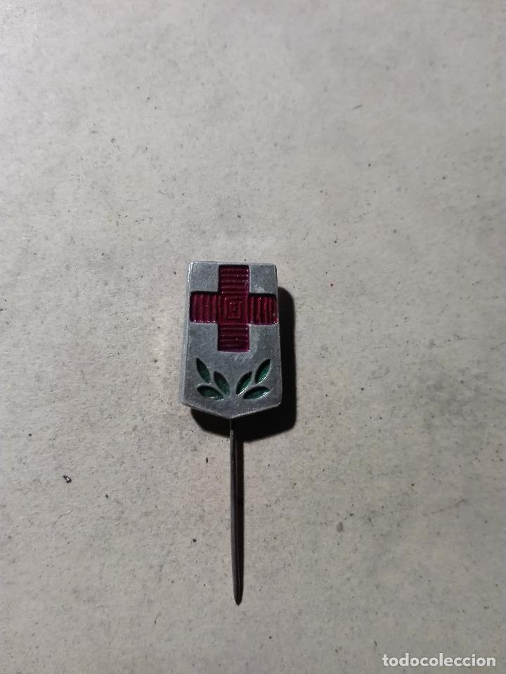 Collection pins: CRUZ ROJA - ALFILER DE SOLAPA