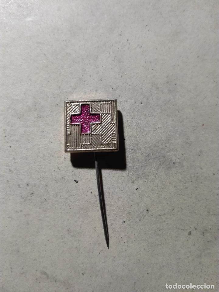 Collection pins: CRUZ ROJA - ALFILER DE SOLAPA