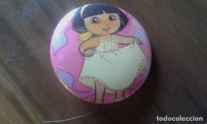 Collection pins: CHAPA. DORA LA EXPLORADORA. CARROMATO. BUEN ESTADO. SIN USAR. 0,31 MM. RARA