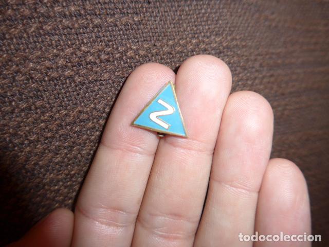 Pins de colecci&oacute;n: Antigua insignia a identificar - Foto 1