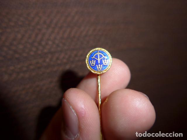 Pins de colecci&oacute;n: Antigua insignia a identificar - Foto 1