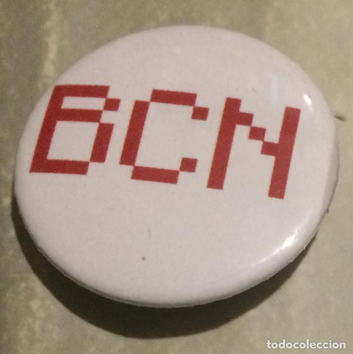 Pins de colecci&oacute;n: Chapa de alfiler. BCN (Barcelona). 30 mm. Nueva.