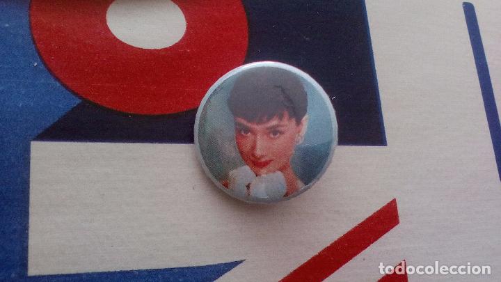 Pins de colecci&oacute;n: CHAPA AUDREY HEPBURN - Foto 1
