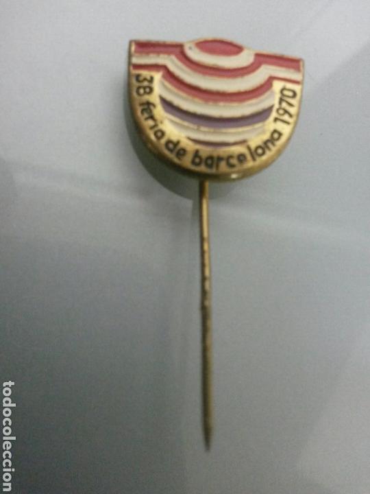 Pins de colecci&oacute;n: PIN AGUJA CORBATA 38 FERIA DE BARCELONA 1970