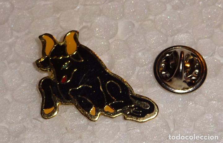 Pins de colecci&oacute;n: PIN DE ANIMALES. TORO BRAVO - Foto 1