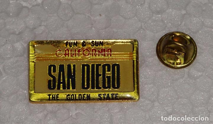 Pins e Spille di collezione: PIN DE TURISMO. ESTADOS UNIDOS. MATR&Iacute;CULA PLACA DE SAN DIEGO, CALIFORNIA