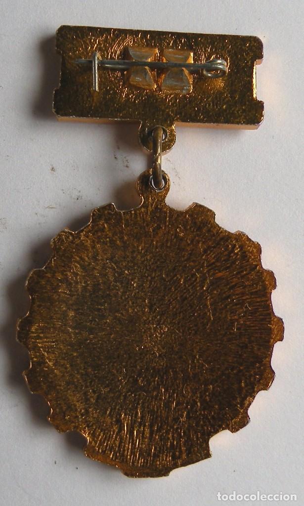 Pins de colecci&oacute;n: Pin/insignia de la Uni&oacute;n Sovietica - Foto 2