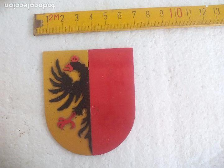 Pins de colecci&oacute;n: Medalla escudo creo que de Ginebra. de Suiza Trofeo, placa. Suisse medal.