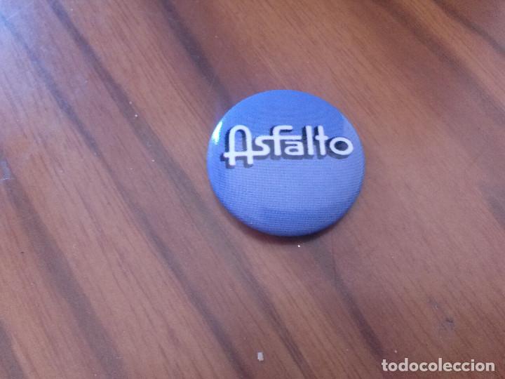 Collection pins: CHAPA. ASFALTO. M&Uacute;SICA. 21 MM. SIN USO. BUEN ESTADO. RARO